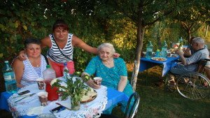 Rezident la Sky Angel